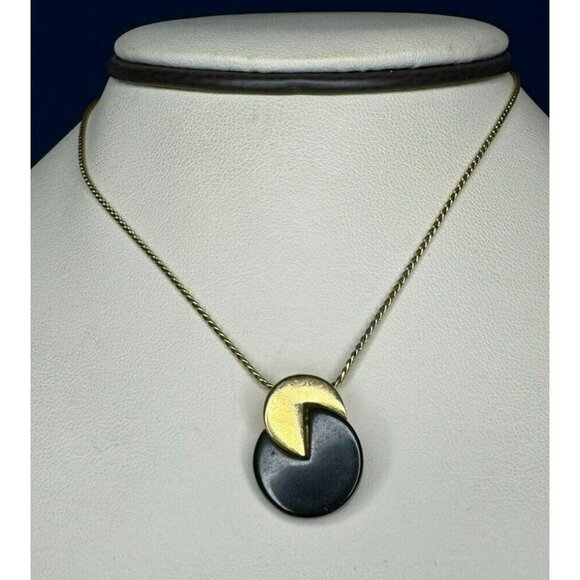 Trifari Gold Tone & Black Acrylic Pac Man Interlocking Circle 18” Necklace! 105 - Picture 2 of 8